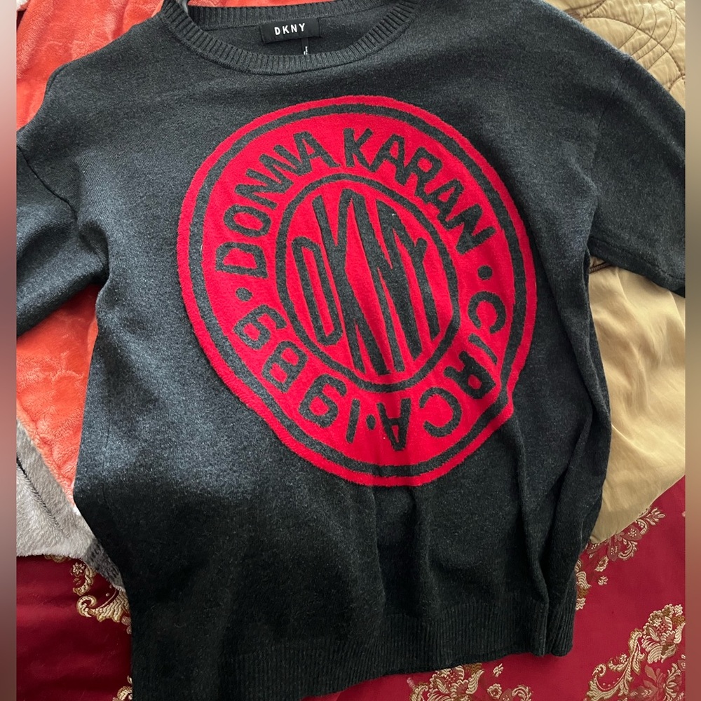 DKNY grey and red OS unisex sweater never worn.